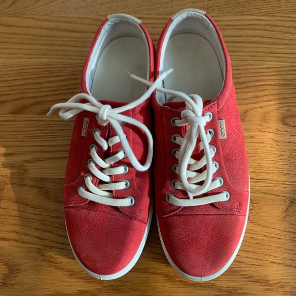 scherm Higgins Oom of meneer Ecco | Shoes | Ecco Womens Soft 7 Sneaker Chili Red Cow Nubuck | Poshmark